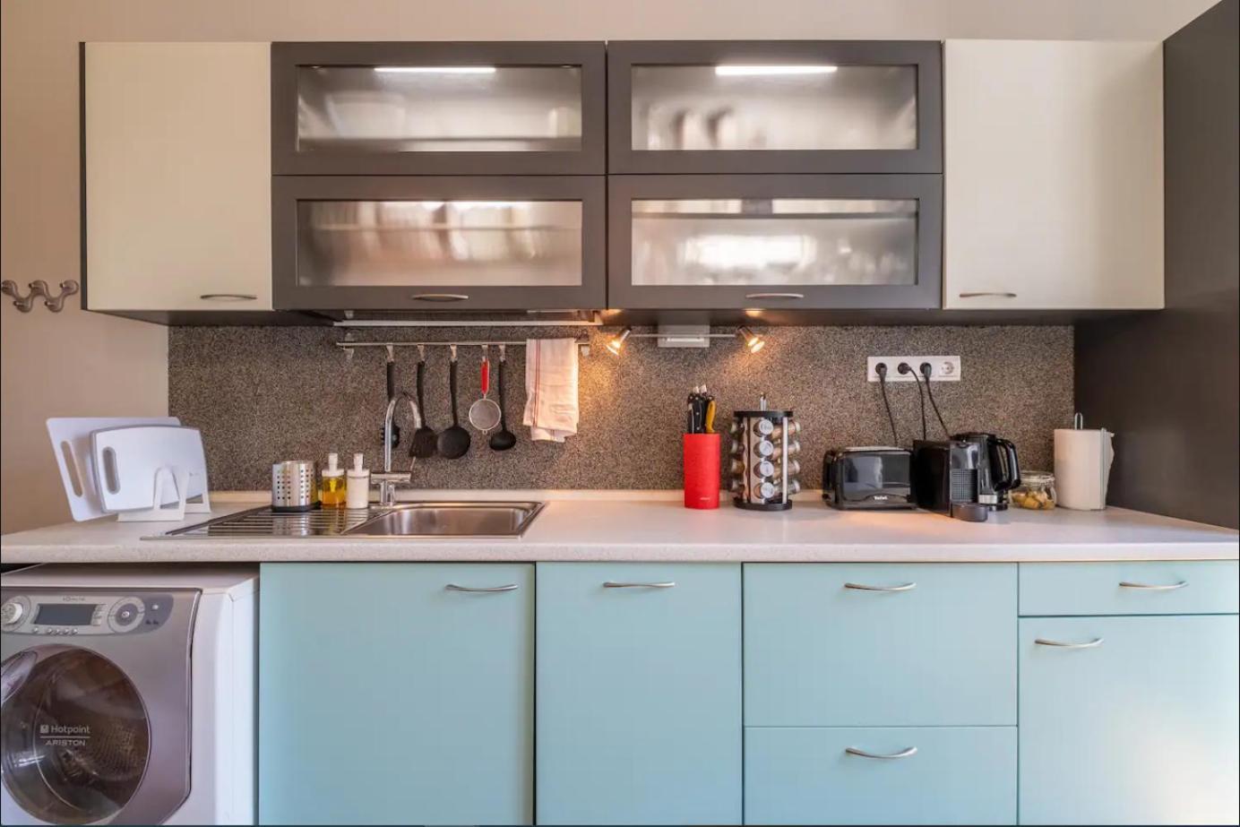 Charming 2Bdr Apartment In Historic Center With Parking ソフィア エクステリア 写真
